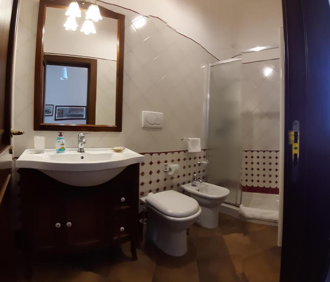 B&B Corte Barocca Лечче Екстер'єр фото