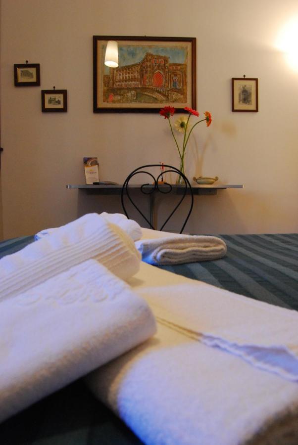 B&B Corte Barocca Лечче Екстер'єр фото