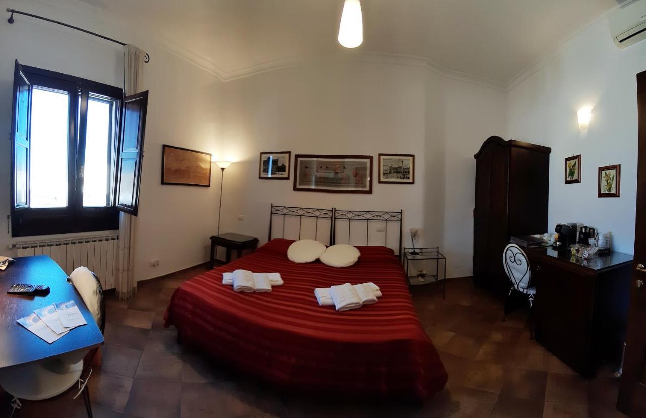 B&B Corte Barocca Лечче Екстер'єр фото